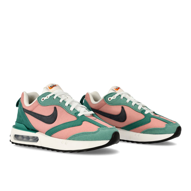 W Air Max Dawn