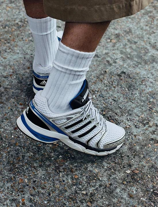 FOOTWEAR