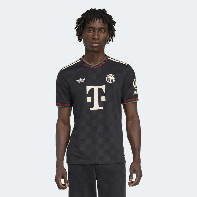 FC Bayern 3 Jersey