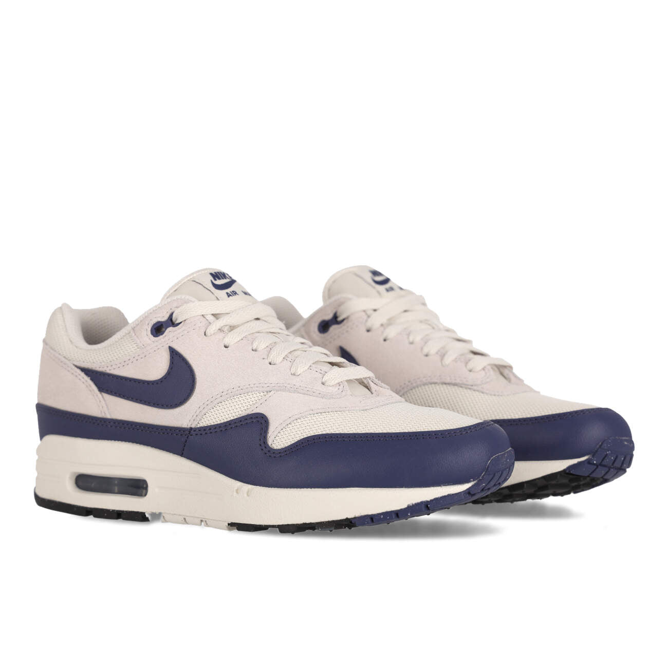 Air Max 1 Essential