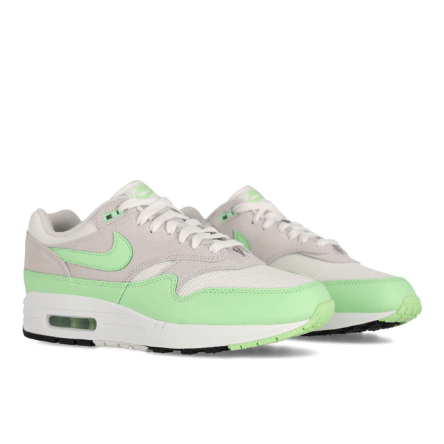 Air Max 1 Essential