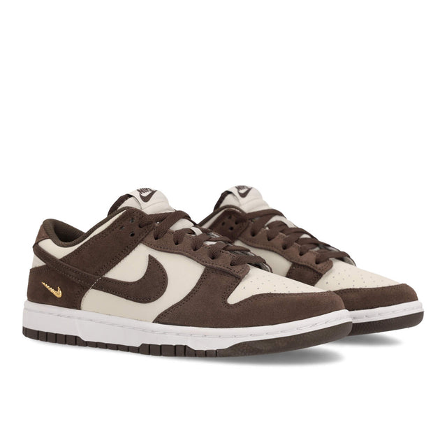 Dunk Low SE
