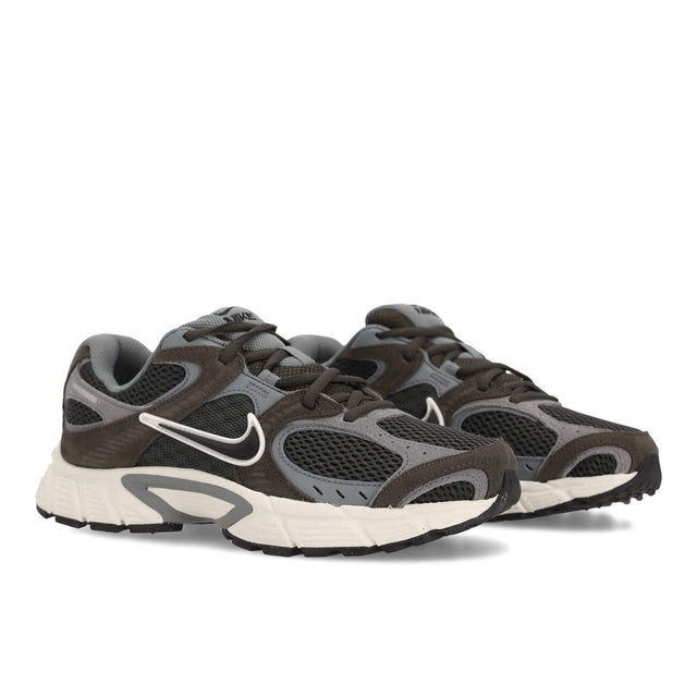 V5 RNR Suede 2