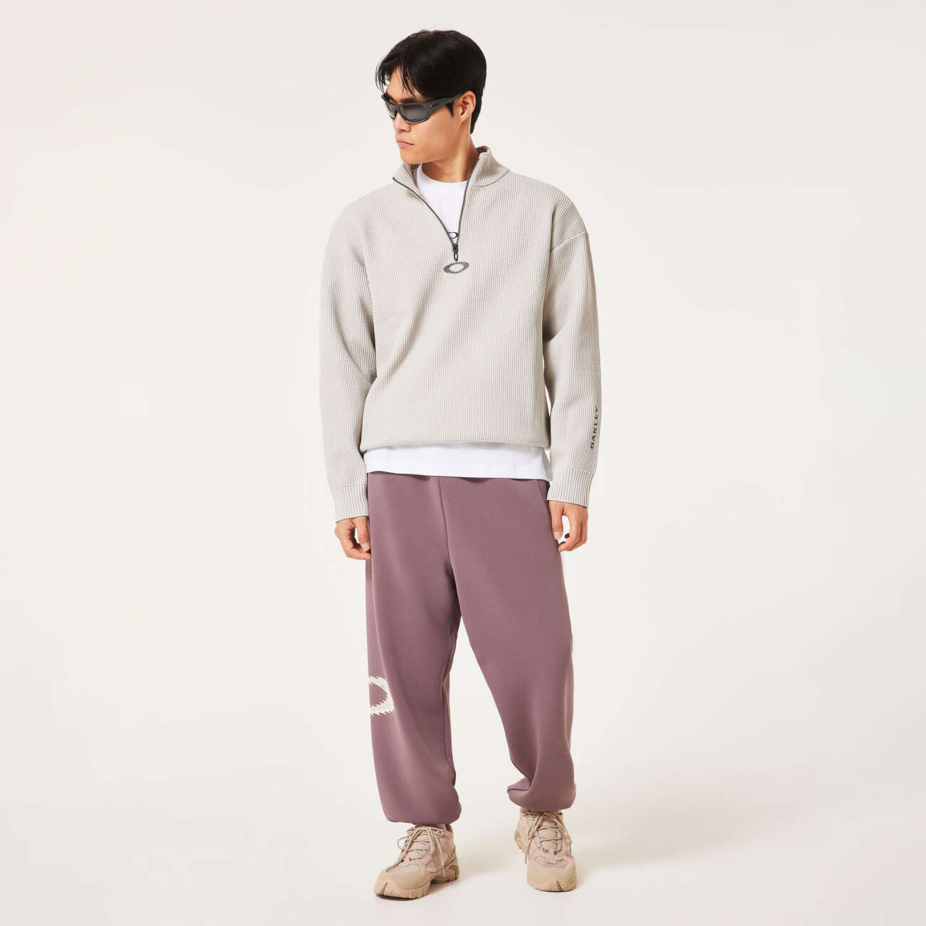 New Retro Sweater 1.0